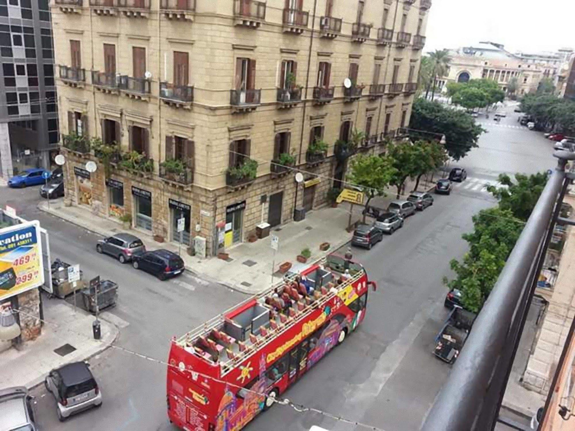 Palermo Centro Zoe Bed & Breakfast Екстериор снимка